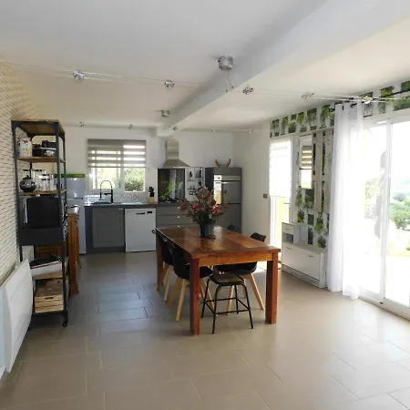Le Petit Berthier Apartment Gilhoc-sur-Ormeze